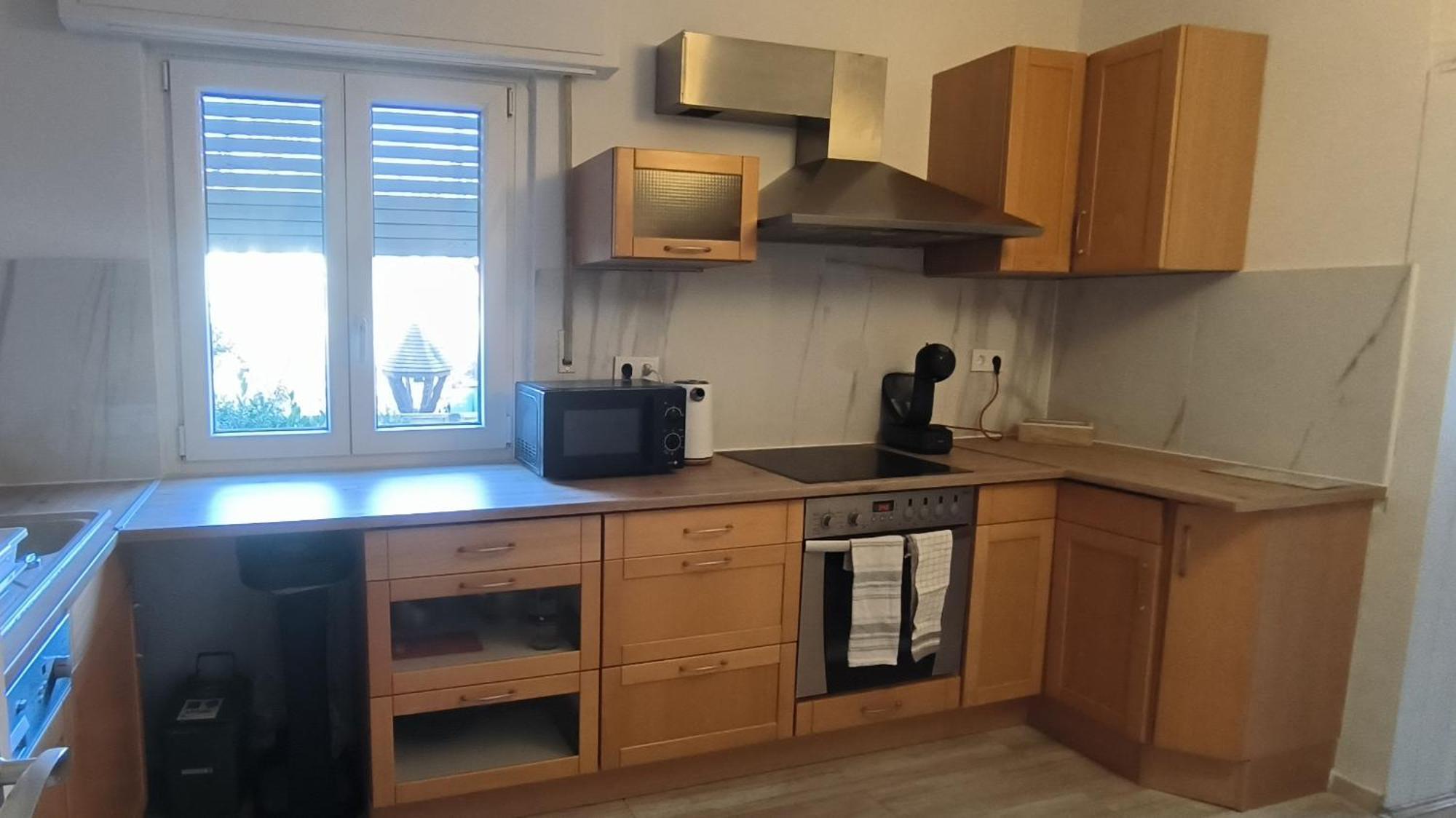 Schoene Und Optimal Gelegene Wohnung Weisskirchen Bagian luar foto